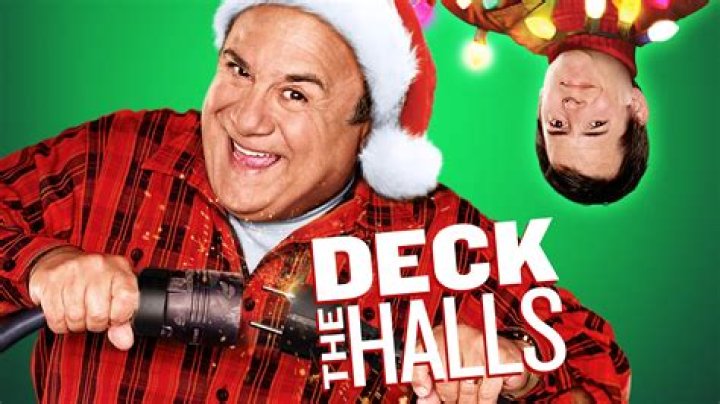What town is Deck the Halls filmed in? – Celebrity
