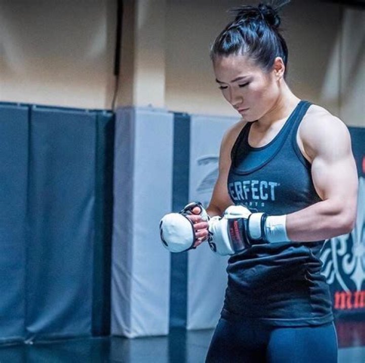 Zhang Weili Measurements Height Weight Biceps Shoe Size Stats Facts